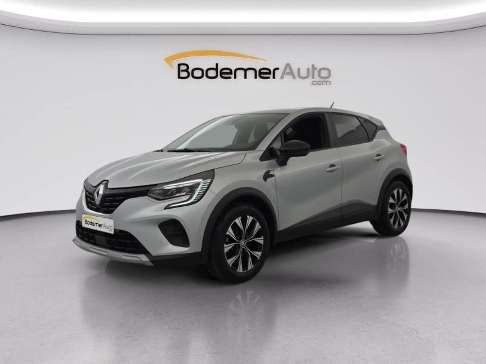 Captur E-Tech full hybrid 145 Evolution 2023 occasion 22200 Guingamp