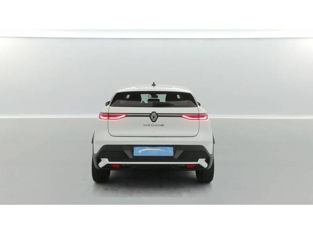 M&eacute;gane Megane E-Tech EV40 130ch standard charge Equilibre 2023 occasion 56800 Plo&euml;rmel