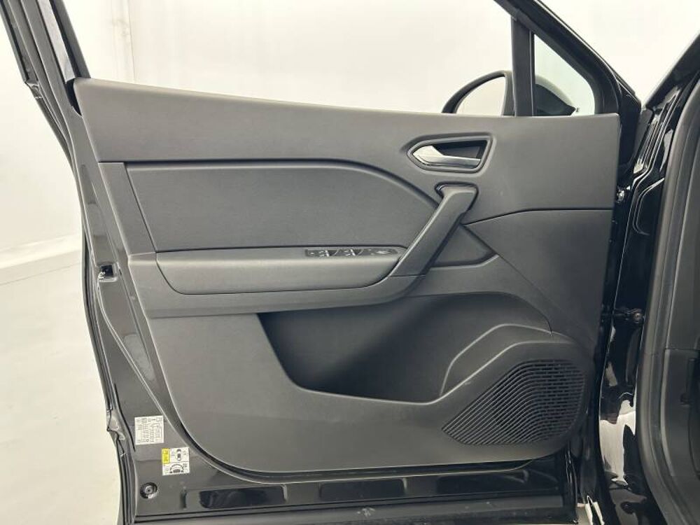 Symbioz E-Tech full hybrid 145 Evolution 2025 occasion 50000 Saint-L&ocirc;