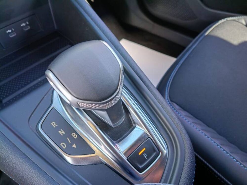 Captur E-Tech full hybrid 145 ch esprit Alpine 2025 occasion 56850 Caudan