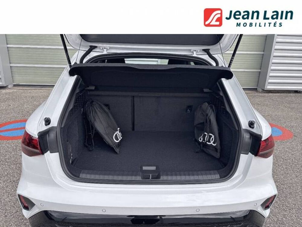 A3 Sportback TFSI e Hybride rechargeable 204 S tronic 6 S li 2026 occasion 38130 &Eacute;chirolles