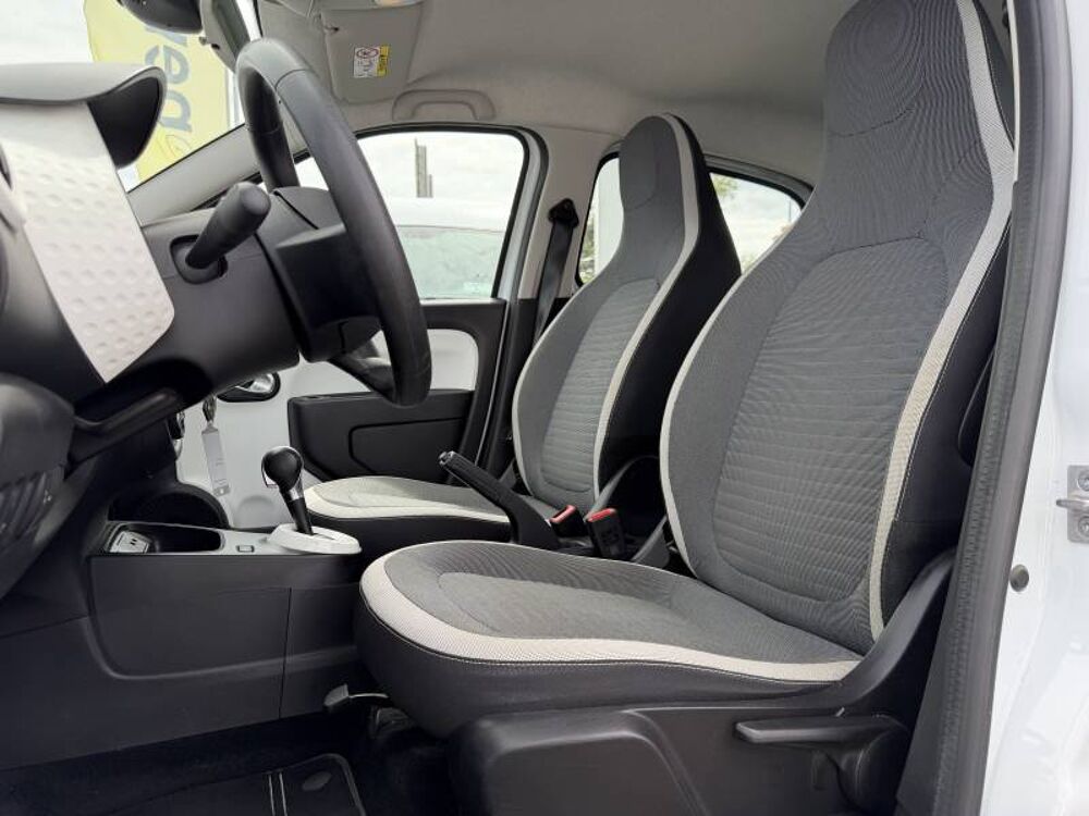 Twingo III E-Tech Equilibre 2022 occasion 22200 Guingamp