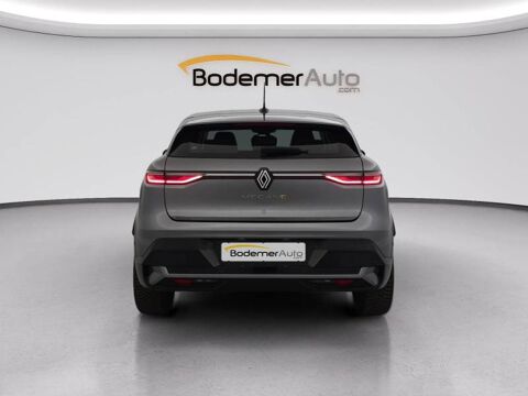 M&eacute;gane Megane E-Tech EV40 130ch standard charge Equilibre 2023 occasion 14200 H&eacute;rouville-Saint-Clair