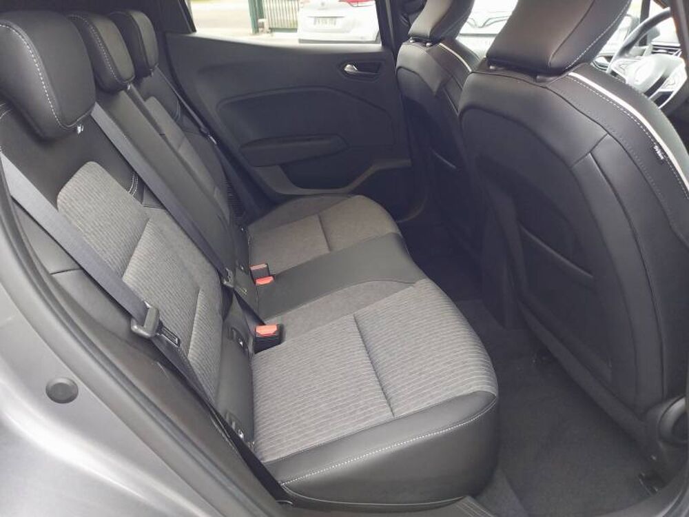 Clio E-Tech full hybrid 145 Techno 2023 occasion 61200 Argentan