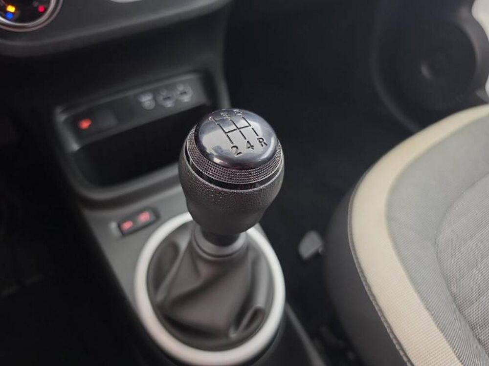Twingo III SCe 65 Equilibre 2023 occasion 61000 Alen&ccedil;on