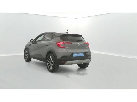 Captur TCe 90 Evolution 2024 occasion 29200 Brest