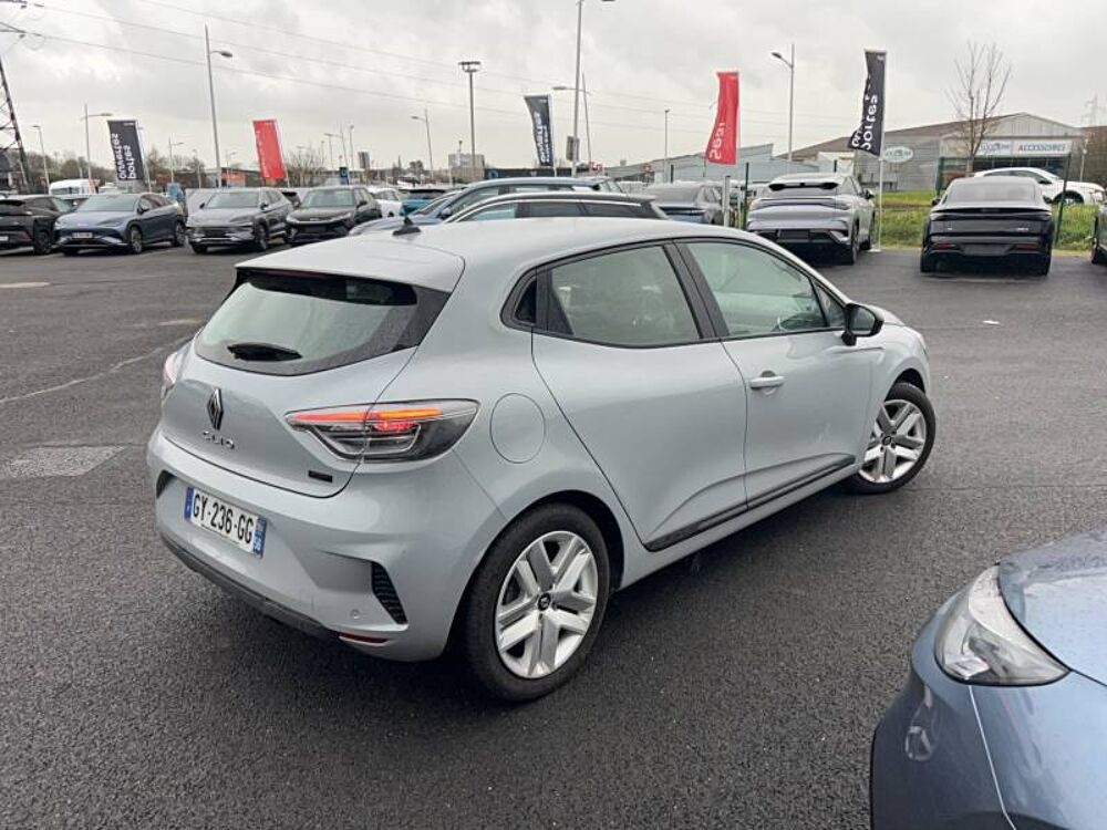 Clio E-Tech full hybrid 145 ch GSR2 Evolution 2024 occasion 44400 Rez&eacute;