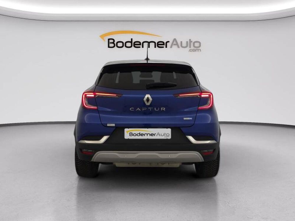 Captur E-Tech Plug-in 160 - 21 Intens 2022 occasion 22400 Lamballe