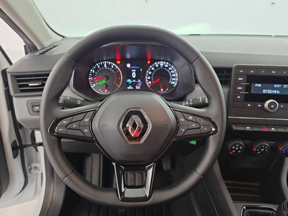 Clio SCe 65 Authentic 2023 occasion 29150 Ch&acirc;teaulin