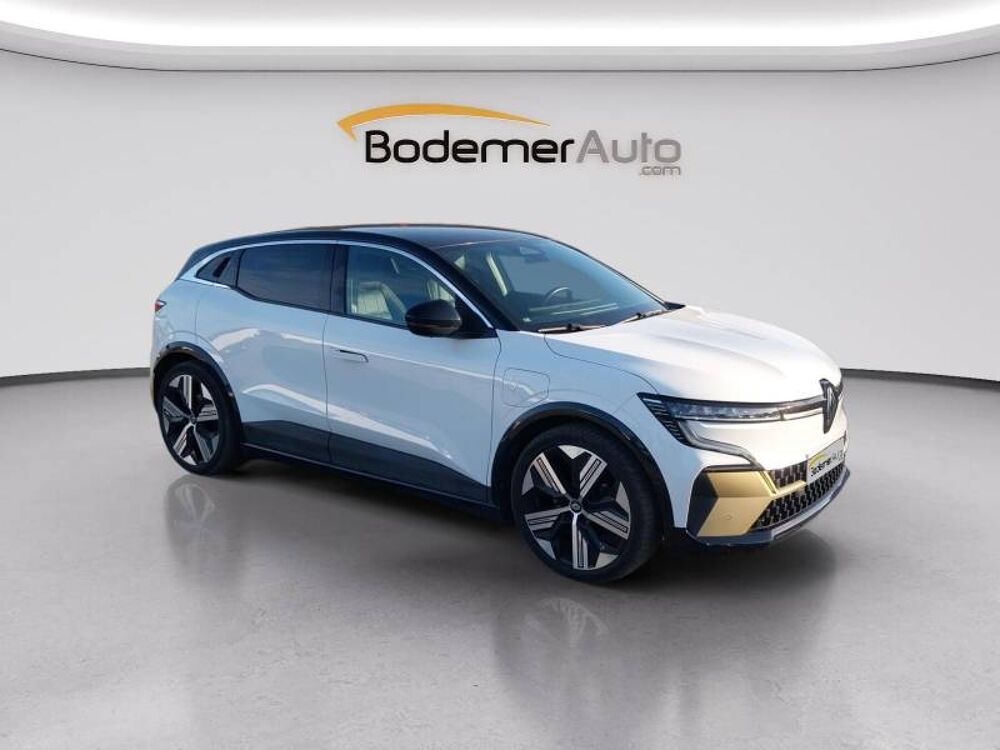 M&eacute;gane Megane E-Tech EV60 220 ch super charge Iconic 2023 occasion 29200 Brest