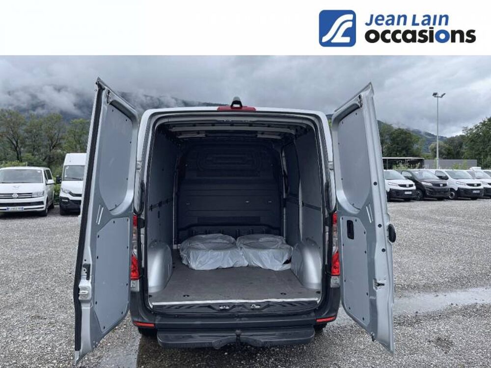Sprinter SPRINTER FGN 214 CDI 33 3.0T FWD FIRST SANS CLIMATISATION 2021 occasion 73290 La Motte-Servolex