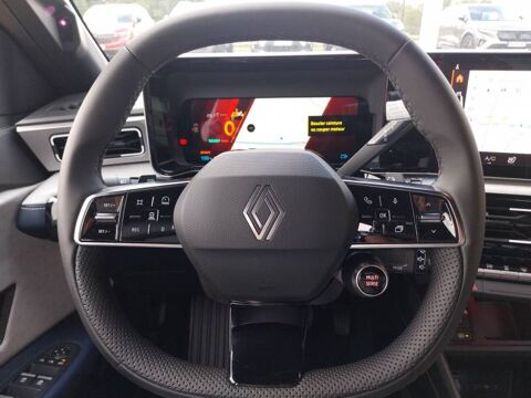 R5 Renault 5 E-Tech Electrique 150 ch autonomie confort Roland- 2026 occasion 61000 Alen&ccedil;on