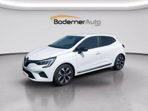 Renault Clio E-Tech full hybrid 145 Evolution 2023 occasion Loud&eacute;ac 22600