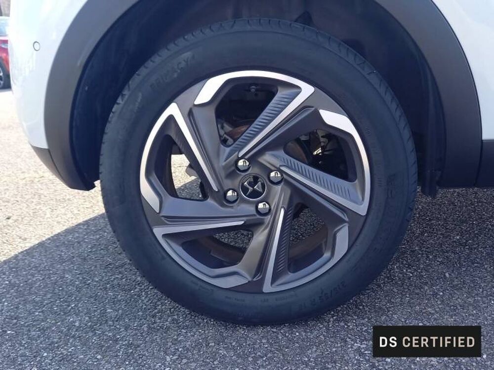 DS3 Crossback PureTech 130 EAT8 So Chic 2021 occasion 38300 Bourgoin-Jallieu