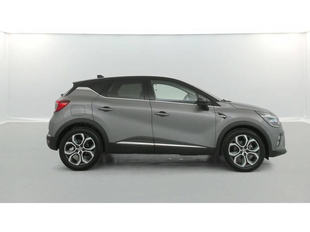 Captur E-Tech full hybrid 145 Techno fast track 2022 occasion 22500 Paimpol