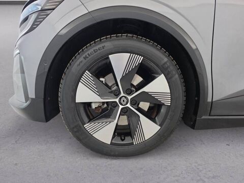 M&eacute;gane Megane E-Tech EV40 130ch standard charge Equilibre 2023 occasion 14200 H&eacute;rouville-Saint-Clair