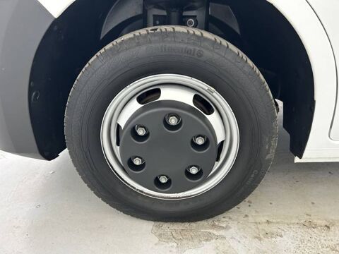 Master MASTER CC PROP RJ3500 L2 PAFC BLUE DCI 130 EURO VI CONFORT 2024 occasion 22400 Lamballe
