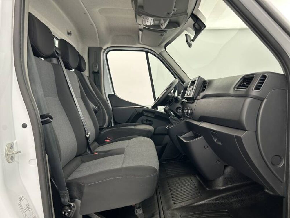 Master MASTER CC PROP RJ3500 L2 PAFC BLUE DCI 130 EURO VI CONFORT 2024 occasion 29600 Morlaix