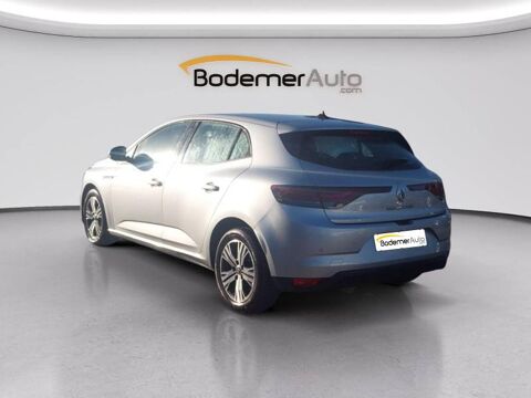 M&eacute;gane Megane IV Berline TCe 140 Evolution 2022 occasion 29900 Concarneau