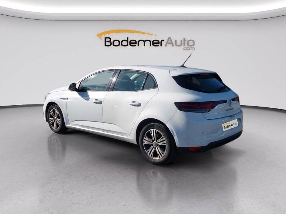 M&eacute;gane Megane IV Berline Blue dCi 115 Evolution 2022 occasion 22600 Loud&eacute;ac