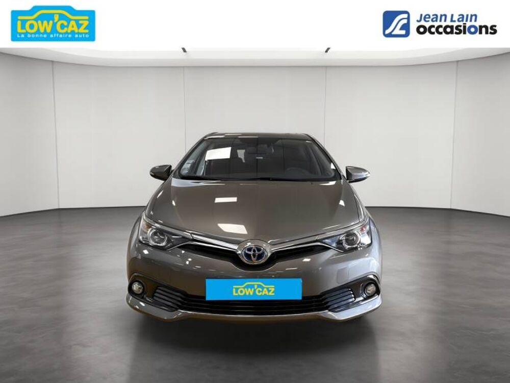 Auris Hybride 136h Design 2017 occasion 38360 Sassenage