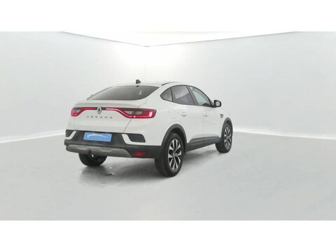 Arkana mild hybrid 140 EDC FAP - 22 Evolution 2023 occasion 56800 Plo&euml;rmel