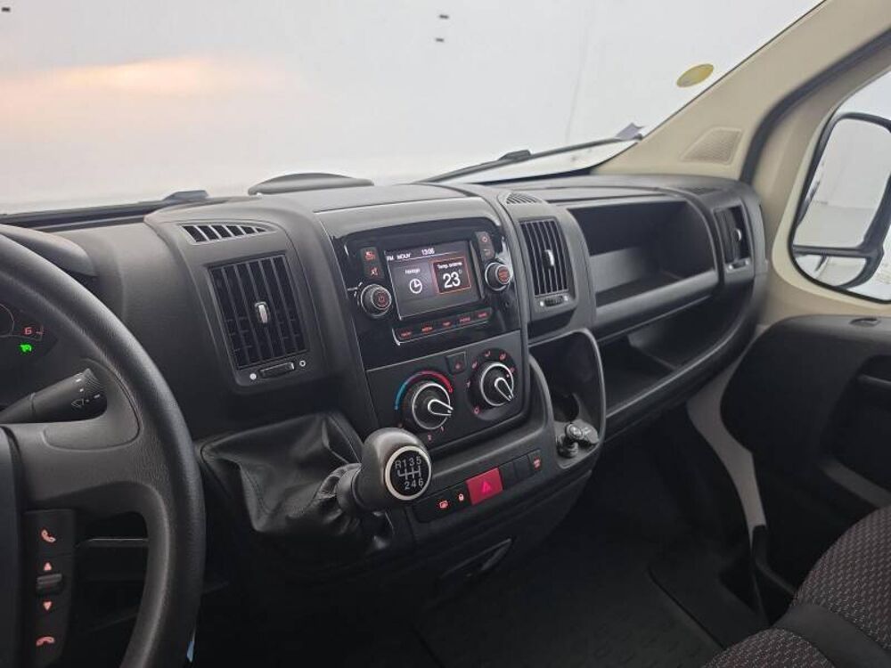 Boxer BOXER TOLE 330 L1H1 BLUEHDI 120 S&S PREMIUM 2021 occasion 14200 H&eacute;rouville-Saint-Clair