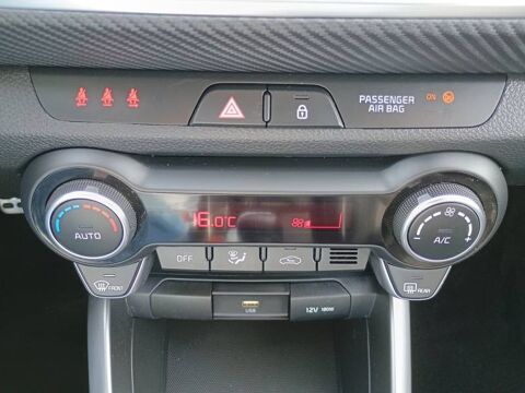 Soul KIA STONIC 1 T GDI 100 CH GT LINE 2023 occasion 29200 Brest