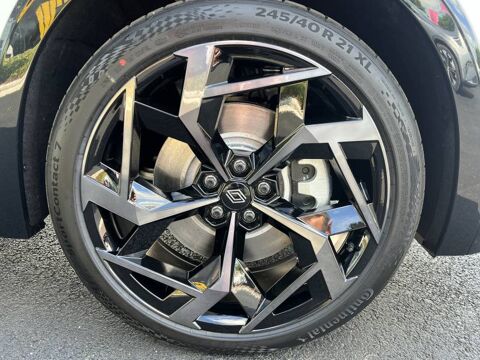 Rafale hyper hybrid E-Tech 300 ch 4x4 atelier Alpine 2026 occasion 50000 Saint-L&ocirc;