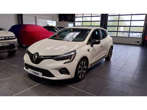 Renault Clio E-Tech 140 - 21 Limited 2021 occasion Quimper 29000