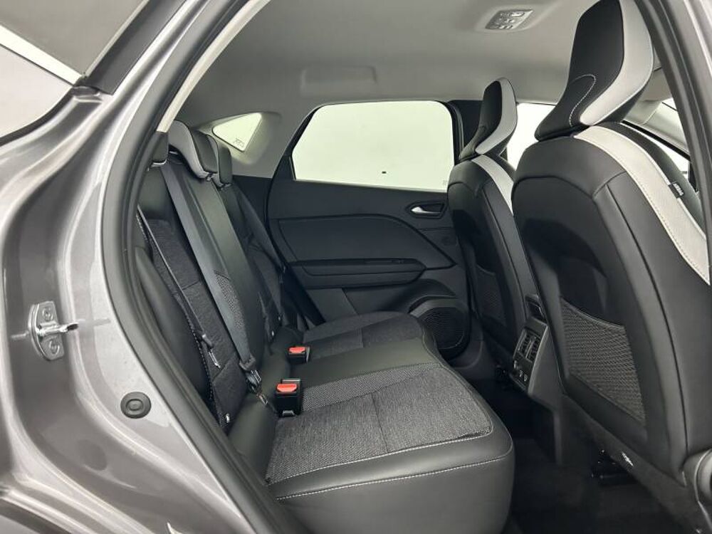 Captur TCe 160 EDC - 21 Intens 2022 occasion 50100 Cherbourg-en-Cotentin