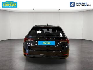 Octavia Combi 2.0 TDI 150 ch DSG7 4x4 Ambition 2022 occasion 38360 Sassenage