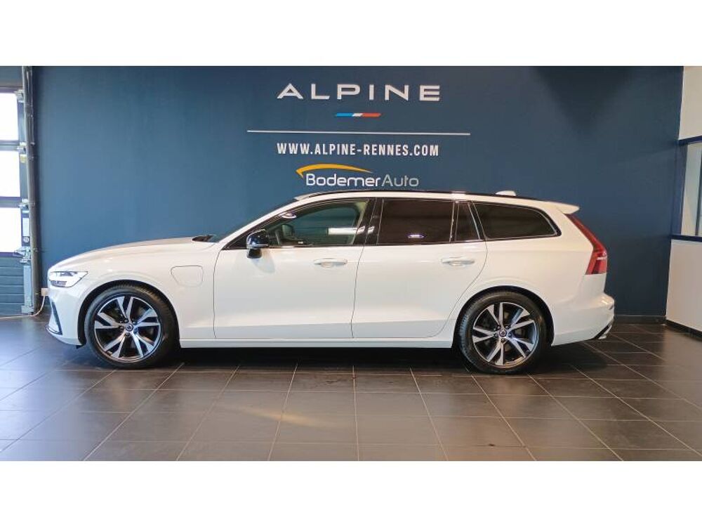 V60 T8 Twin Engine 303 ch + 87 ch Geartronic 8 R-Design 2020 occasion 35760 Saint-Gr&eacute;goire
