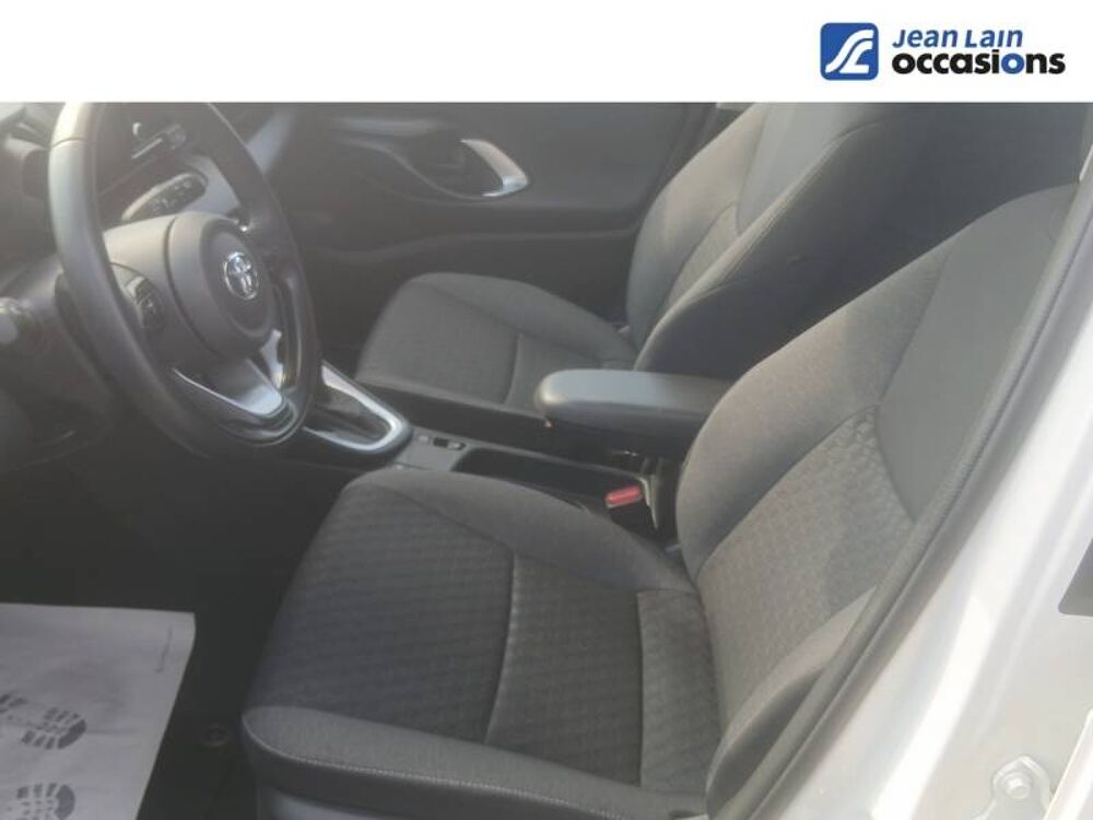 Yaris Hybride 116h Design 2023 occasion 26000 Valence