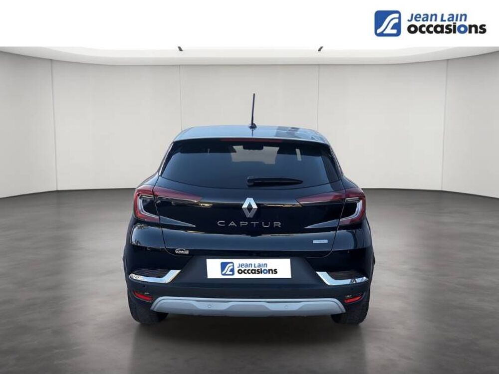 Captur E-Tech Plug-in 160 - 21 Intens 2021 occasion 38300 Bourgoin-Jallieu