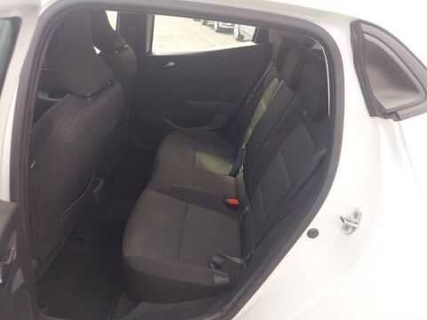 Clio E-Tech 140 - 21N Business 2022 occasion 29000 Quimper