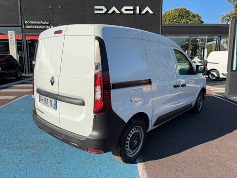 Express EXPRESS VAN BLUE DCI 95 - 22 CONFORT 2024 occasion 14400 Bayeux