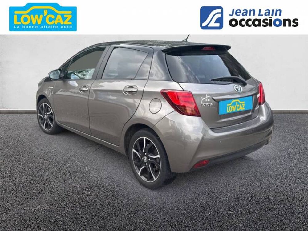 Yaris Hybride 100h Collection 2016 occasion 38360 Sassenage