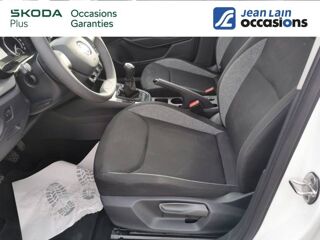 Fabia 1.0 MPI 65 ch BVM5 Active 2023 occasion 38360 Sassenage