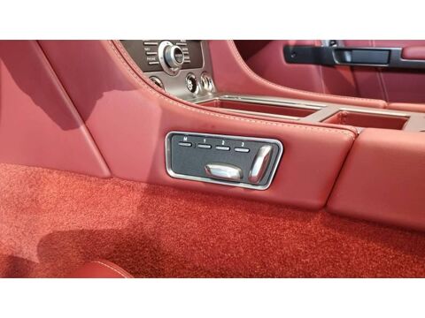 DB9 Volante 2015 occasion 35760 Saint-Gr&eacute;goire