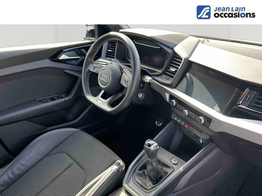 A1 Sportback 30 TFSI 110 ch BVM6 S Line 2021 occasion 38130 &Eacute;chirolles