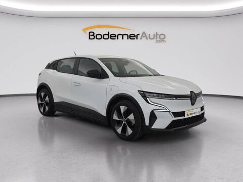 M&eacute;gane Megane E-Tech EV40 130ch standard charge Equilibre 2022 occasion 29200 Brest