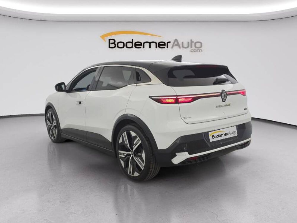 M&eacute;gane Megane E-Tech EV60 220 ch optimum charge Iconic 2023 occasion 29900 Concarneau