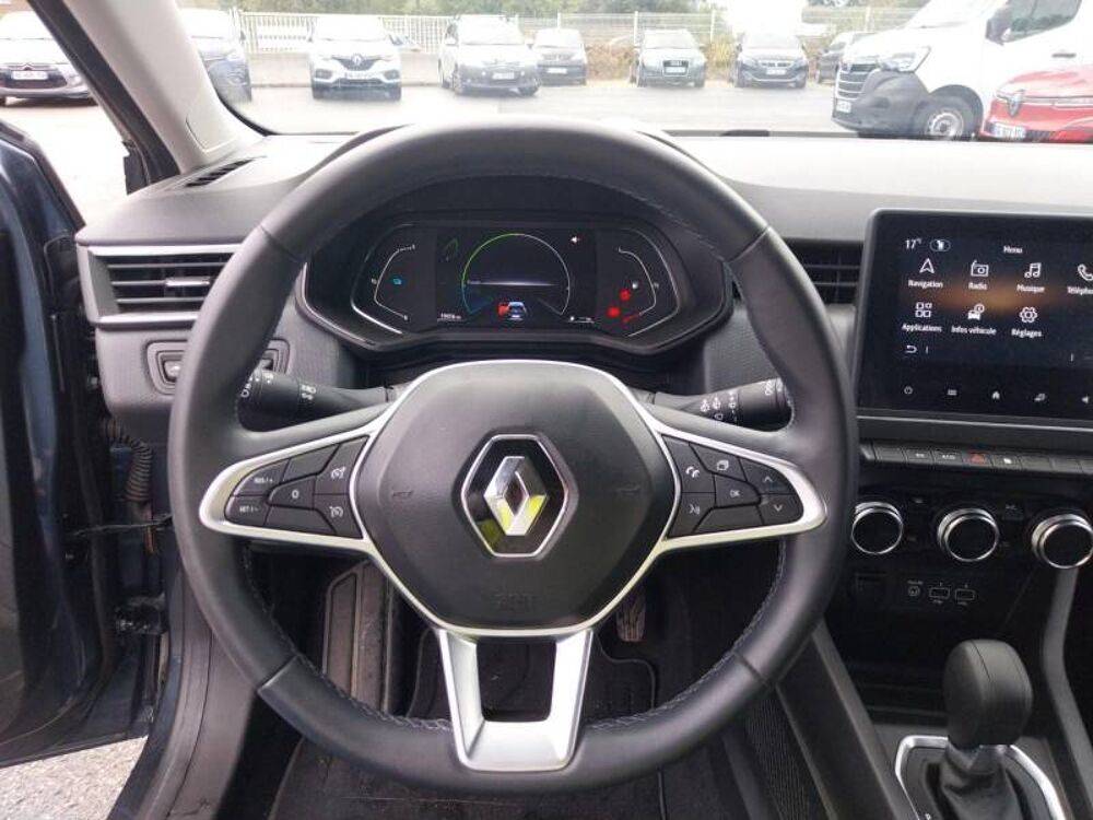 Clio E-Tech 140 - 21N Business 2022 occasion 29000 Quimper