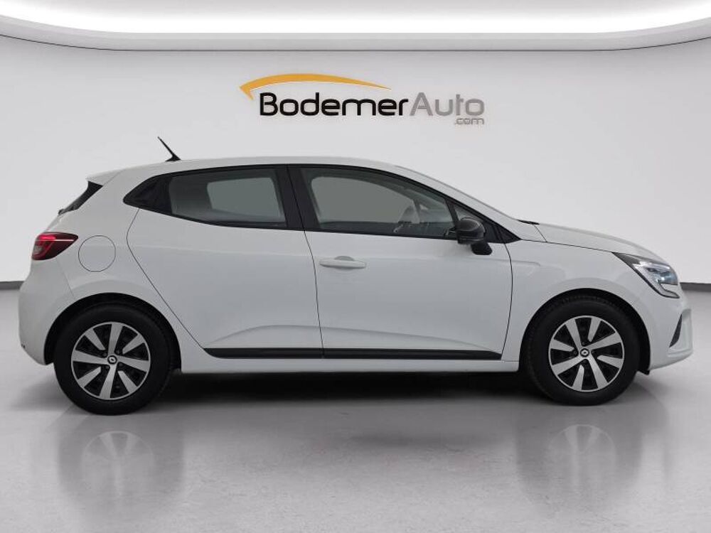 Clio E-Tech full hybrid 145 Equilibre 2023 occasion 29900 Concarneau