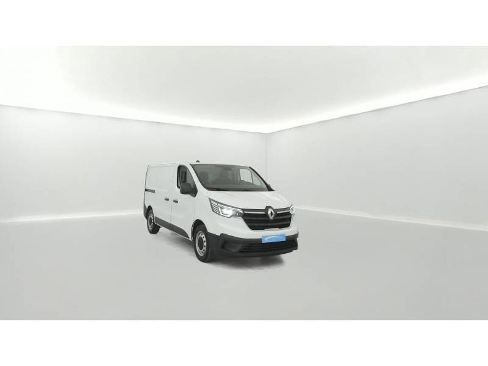 Trafic TRAFIC FG BLUE DCI 130 L1H1 3T GSR2 ADVANCE 2024 occasion 29900 Concarneau
