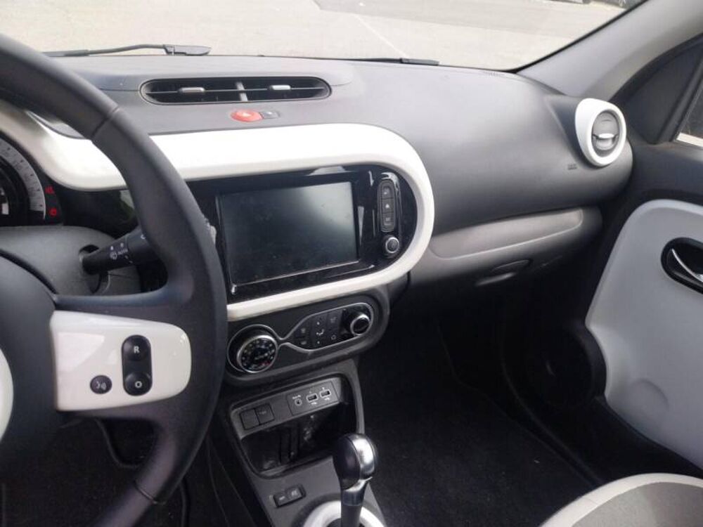 Twingo III E-Tech Equilibre 2023 occasion 29200 Brest