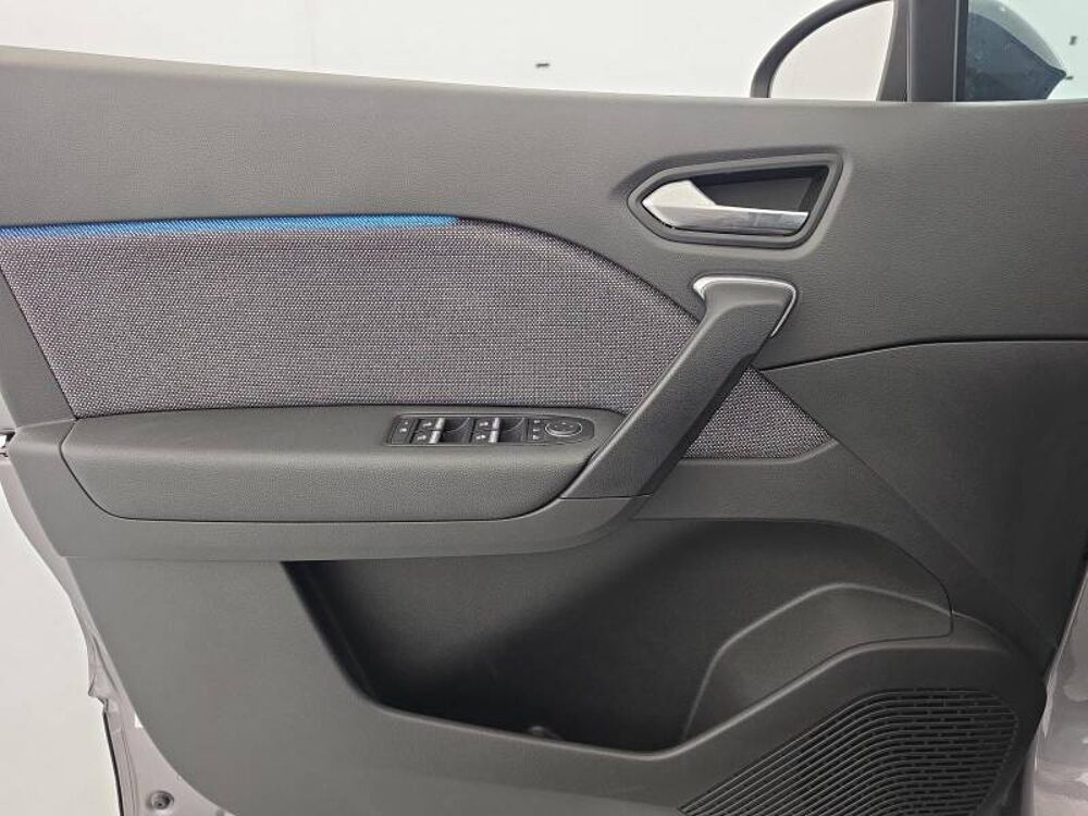 Captur E-Tech full hybrid 145 ch Techno 2025 occasion 50000 Saint-L&ocirc;