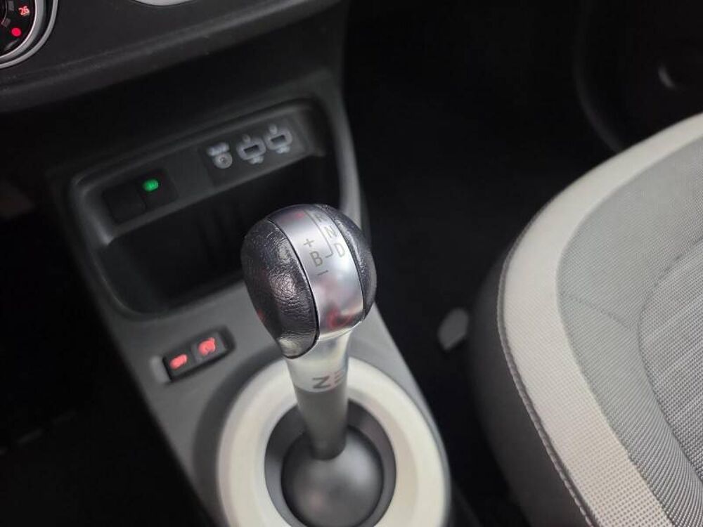 Twingo III Achat Int&eacute;gral - 21 Zen 2021 occasion 14200 H&eacute;rouville-Saint-Clair