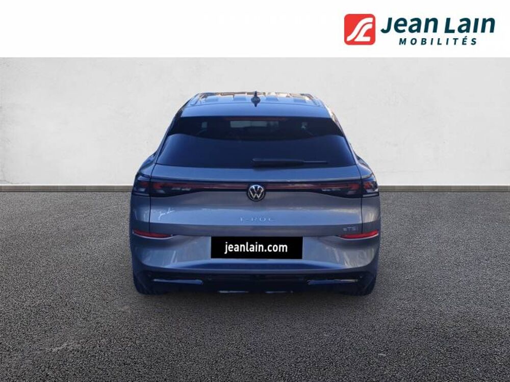 T-ROC T-Roc 1.5 eTSI EVO2 Hybrid 150 ch DSG7 R-Line 2026 occasion 38500 Voiron
